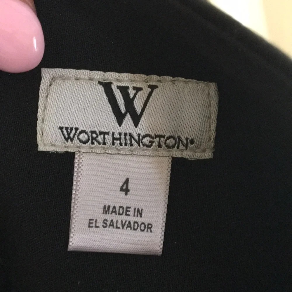 3 Pencil Skirt Bundle • WORTH • ANN TAYLOR • WORTHINGTON • Sizes 4 and 2 - Picture 15 of 16